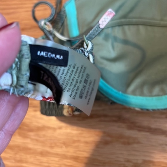 Triangl bikini - Picture 4 of 6